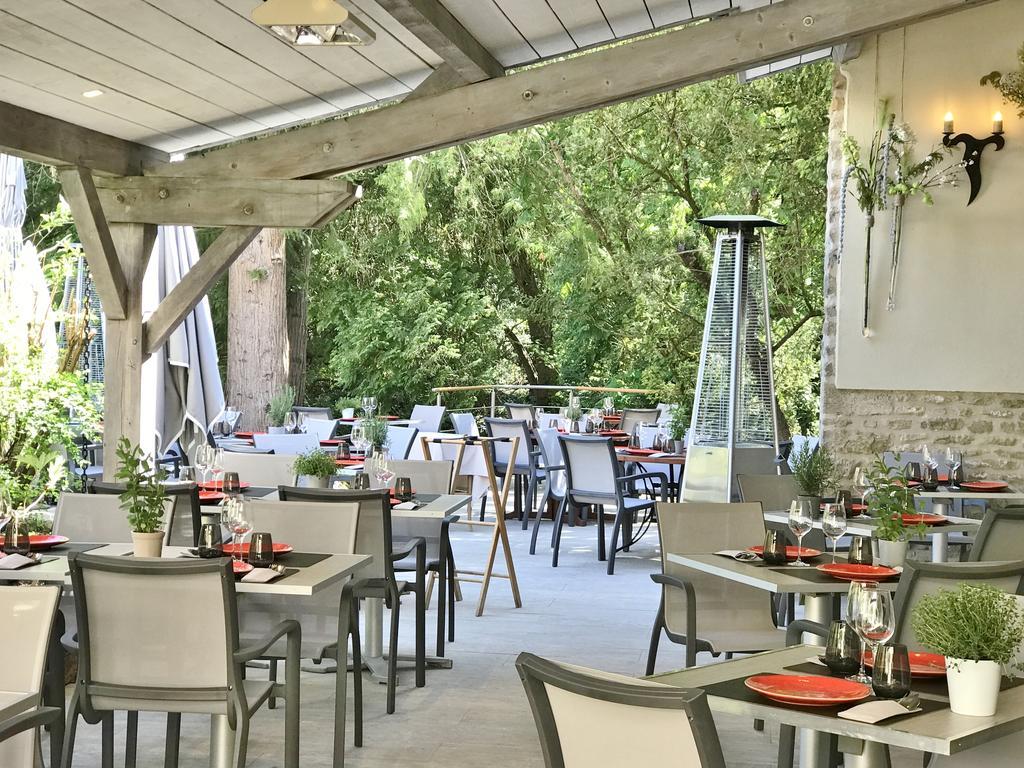 Le Parc De L'Hostellerie เลอแวร์นัวส์ ภายนอก รูปภาพ